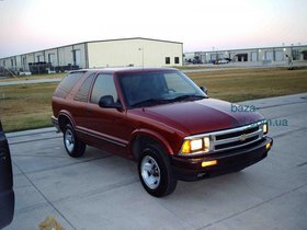 Chevrolet Blazer II Внедорожник 3 дв. 1994 – 1998